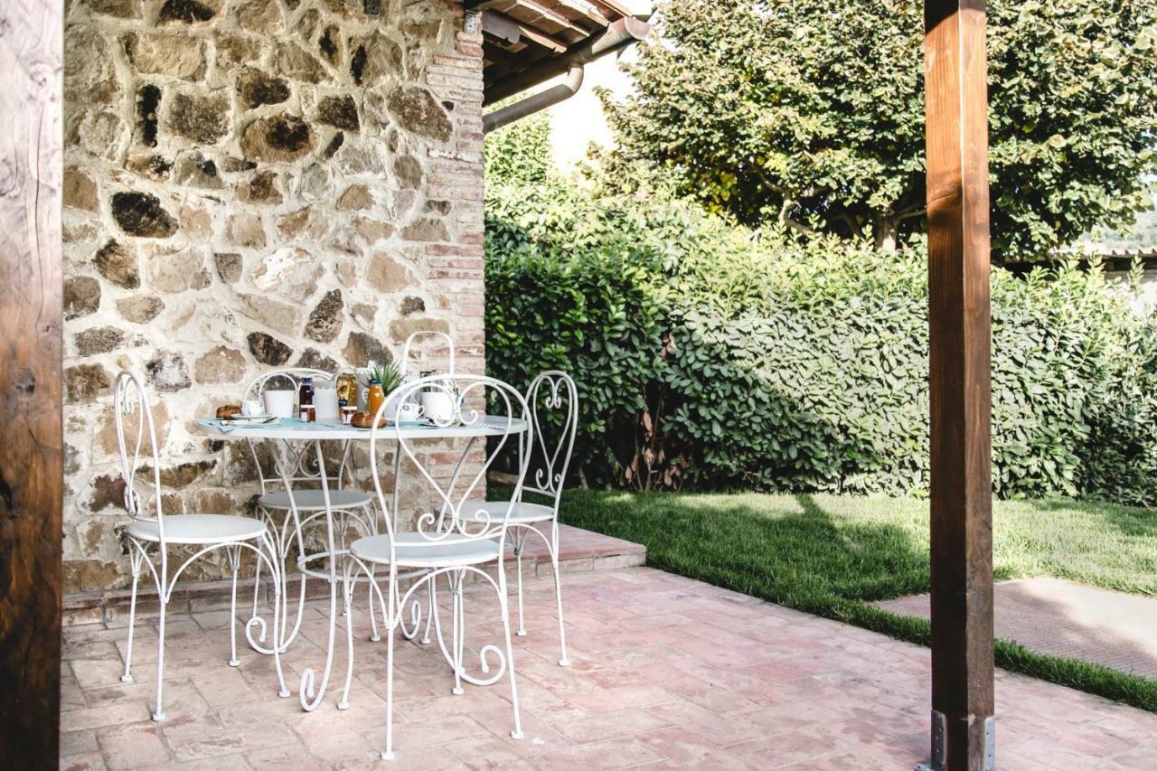 Il Fienile Di Tigliano Vila Vinci Exterior foto