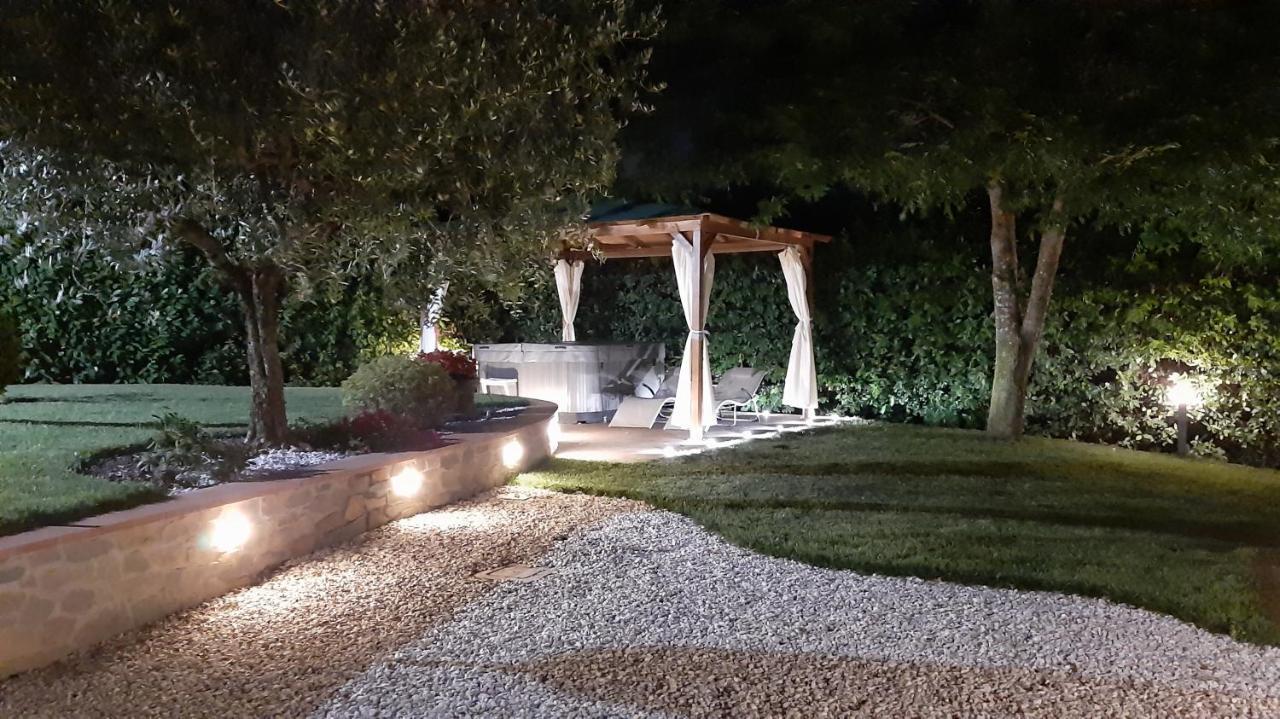 Il Fienile Di Tigliano Vila Vinci Exterior foto